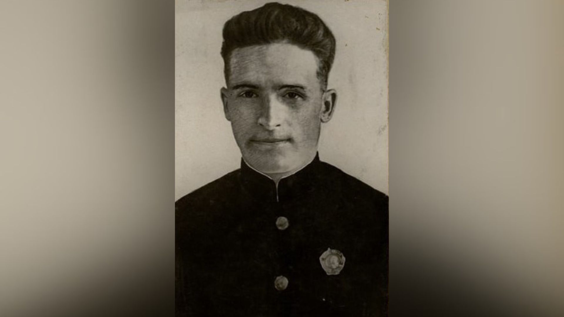 115 лет со дня рождения Героя Советского Союза  Антоненко Алексея Касьяновича (1911–1941)