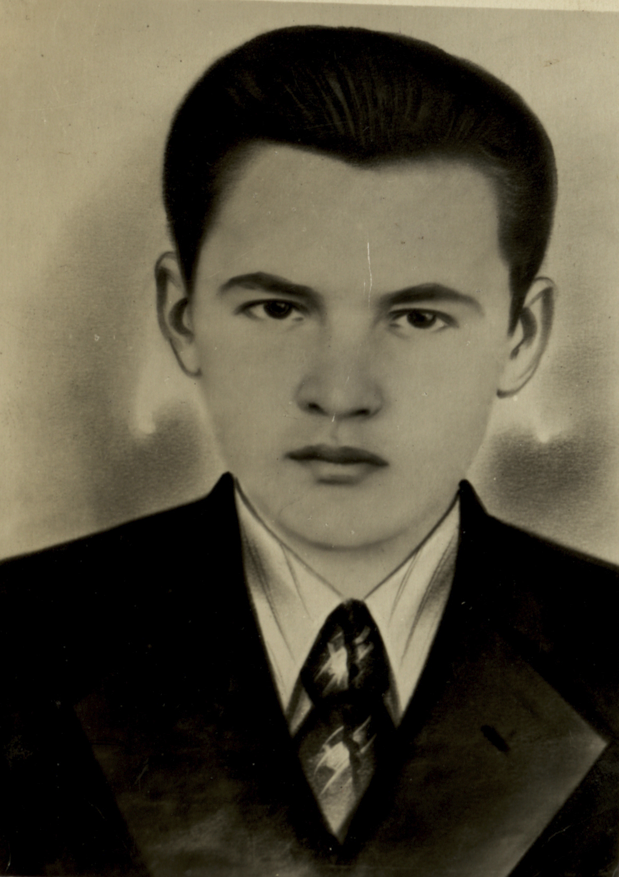 1. Фотография В.И. Русаловича (из фондов БГМИВОВ).PNG