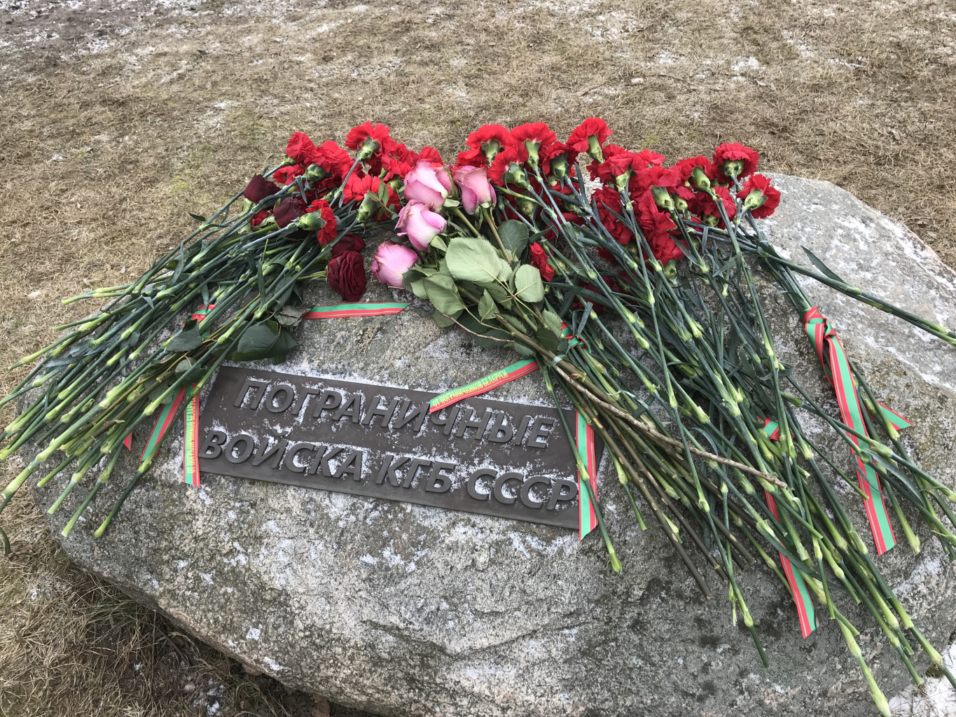 Пограничные войска ост. 25г.02.15.JPG
