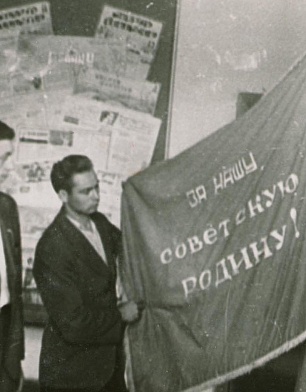 Открытие экспозиции. Минск,1944 г..jpg